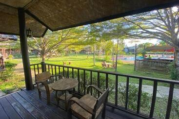 בית מלון כפרי Pai Do See Resort ปายดูซี