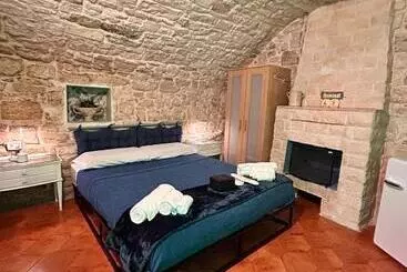 ペンション Geometric Blue