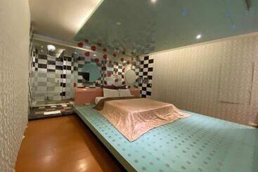 Walker Hotel   Chengde