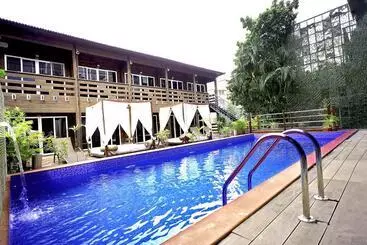 ホテル Alekhya Suites Panaji