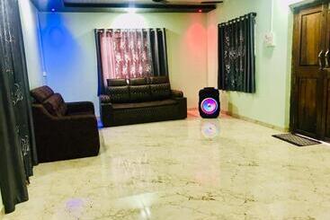 Mountain Point Farmhouse