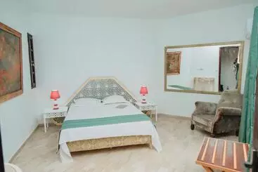 پانسیون La Villa Romaine Hôte