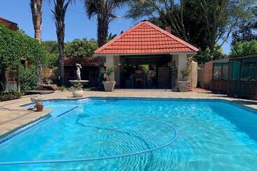 Bed and Breakfast Bougain Villa Bnb