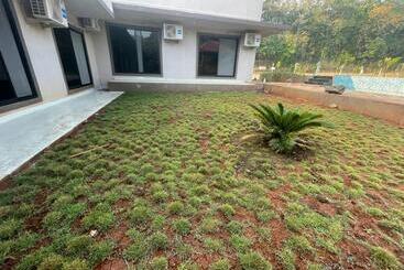 Апарт-отель Hill Resort Alibaug