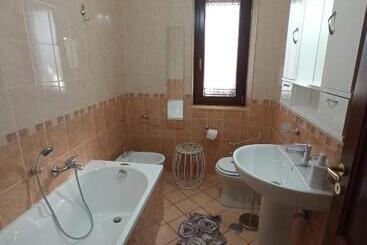 ペンション I Fiori Di Amina Le Rose