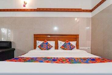 Fabhotel Skyry I   Nr Covai Corporation Science Park