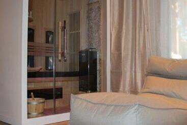 Sparkle Privé Wellness B&b