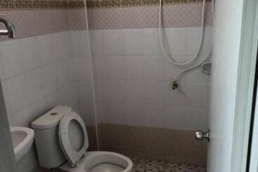 Hotel Center Place Ang Thong