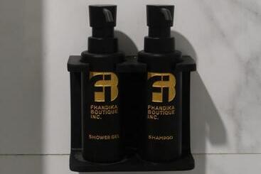 Szálloda Fhandika Boutique Inc