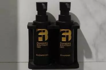 Hotel Fhandika Boutique Inc