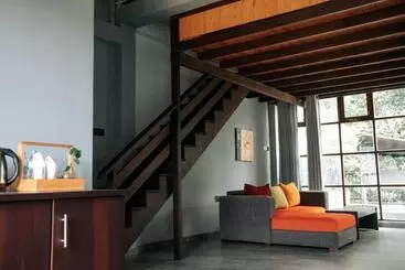 ペンション Amanzi Residence