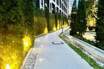 בית מלון כפרי Lacasita Condo Holiday At Huahin