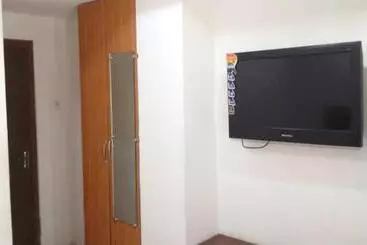 Hotel Neelam Lodge