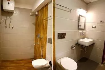 Hôtel Zen London House   400 Meters From Mg Market