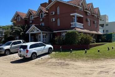 Ivamar Hotel & Apart