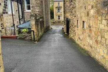 پانسیون Oronsay Guest House