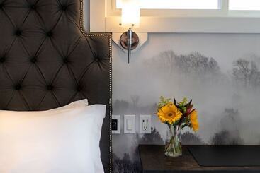 فندق Brannan Cottage Inn