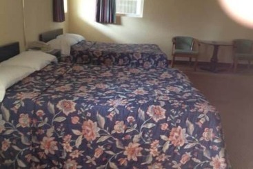 호텔 Budget Inn   Strasburg