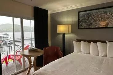 ホテル Gauthier's Saranac Lake Inn