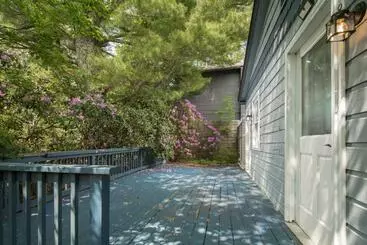 ホテル The Victorian Inn Blowing Rock