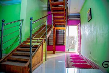 هتل Joseph Court Hospitality Gaduwa Estate