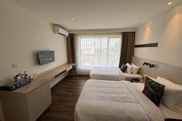 هتل Presidency Airport