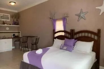 هتل Rolles Place Cabanas