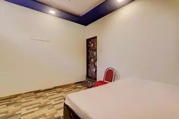 Oyo Hotel Shyam Palace
