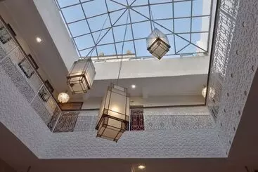 Riad La Fayette Bed & Breakfast