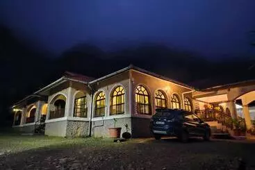 Otel Shivraj Palace Resort