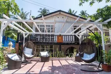 ユースホステル La Casa De Jardin