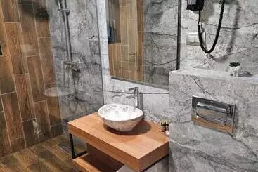 Monarc Boutique Aparthotel   Self Check In