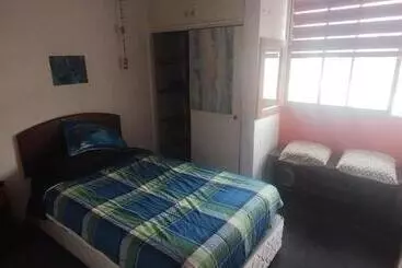 Majatalo Habitación Individual, Baño Compartido