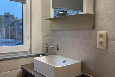 هتل Le Vieux Cèdre Grand Place