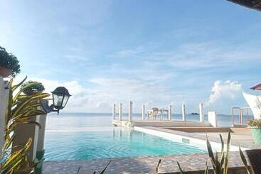 Oslob Hotel Sébastian