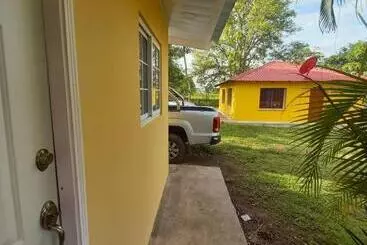 پانسیون Palmerola Inn