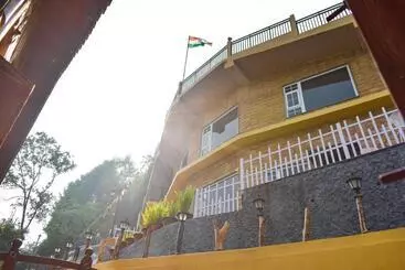 Resort La Das Treetops