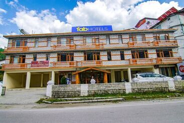 Fabhotel Prini Inn
