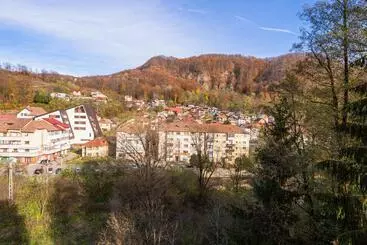 Hotel Aurora Rooms 290m From Aqua Park