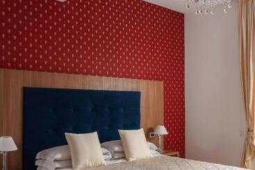 酒店 Albergo Rossini 1936 Small & Charming