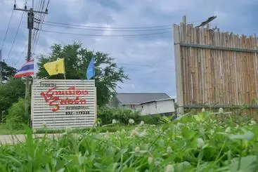 ホテル Chanmuang Resort