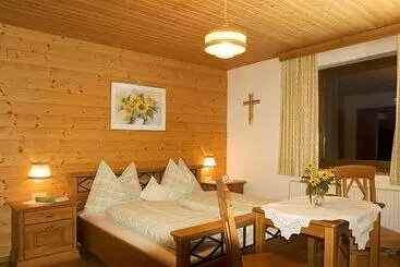 Kinder Bauernhof Ederbauer