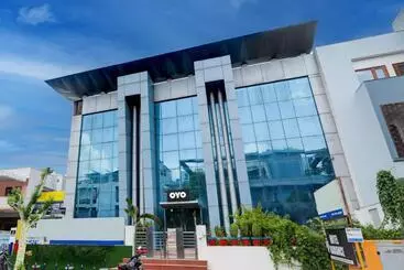 Hotel O Raas Inn