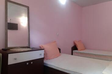 بنسيون Guest House Edelvais