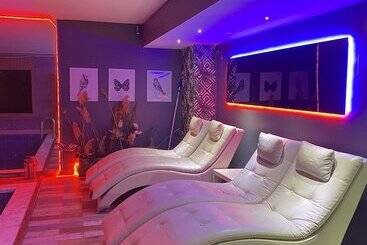 아파트호텔 Centrum Hotel & Spa