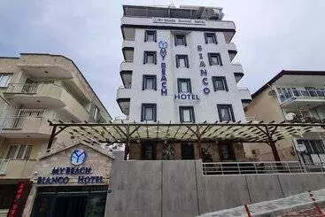 Hotelli My Beach Bi̇anco