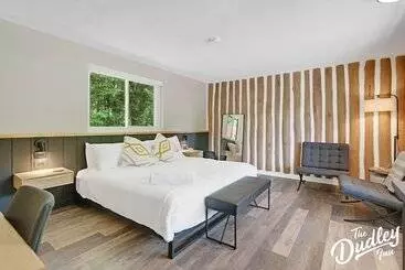 モーテル The Dudley Inn