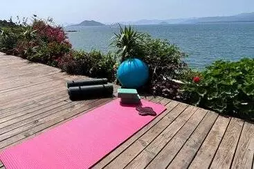 Apartahotel Sofıa Ada