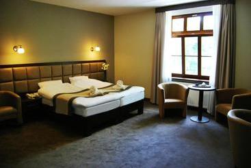 Hôtel Dwór Spalice Spa Residence & Restaurant Lawendowa Restauracja