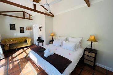 Hotel Goblin S Creek